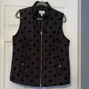 Charter club vest. Black with velvet dots. Size large